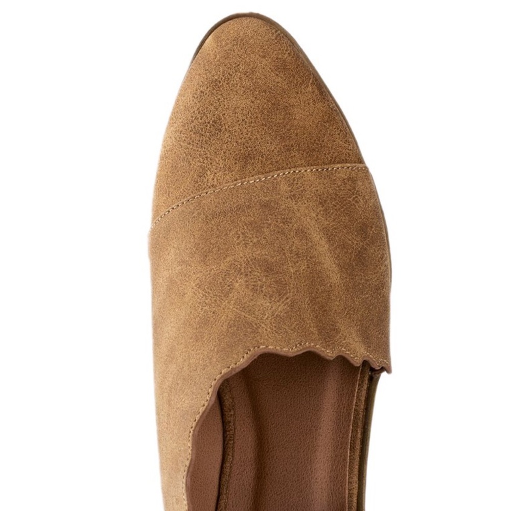 Ladies Scalloped Open Lofers. Camel - Picture 4 of 4